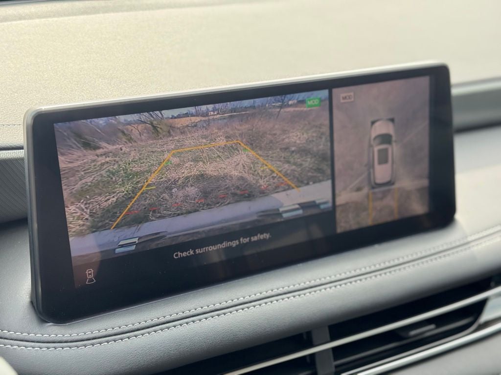 2023 INFINITI QX60 LUXE AWD