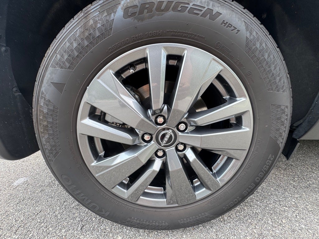 2025 Nissan Pathfinder SV 4WD