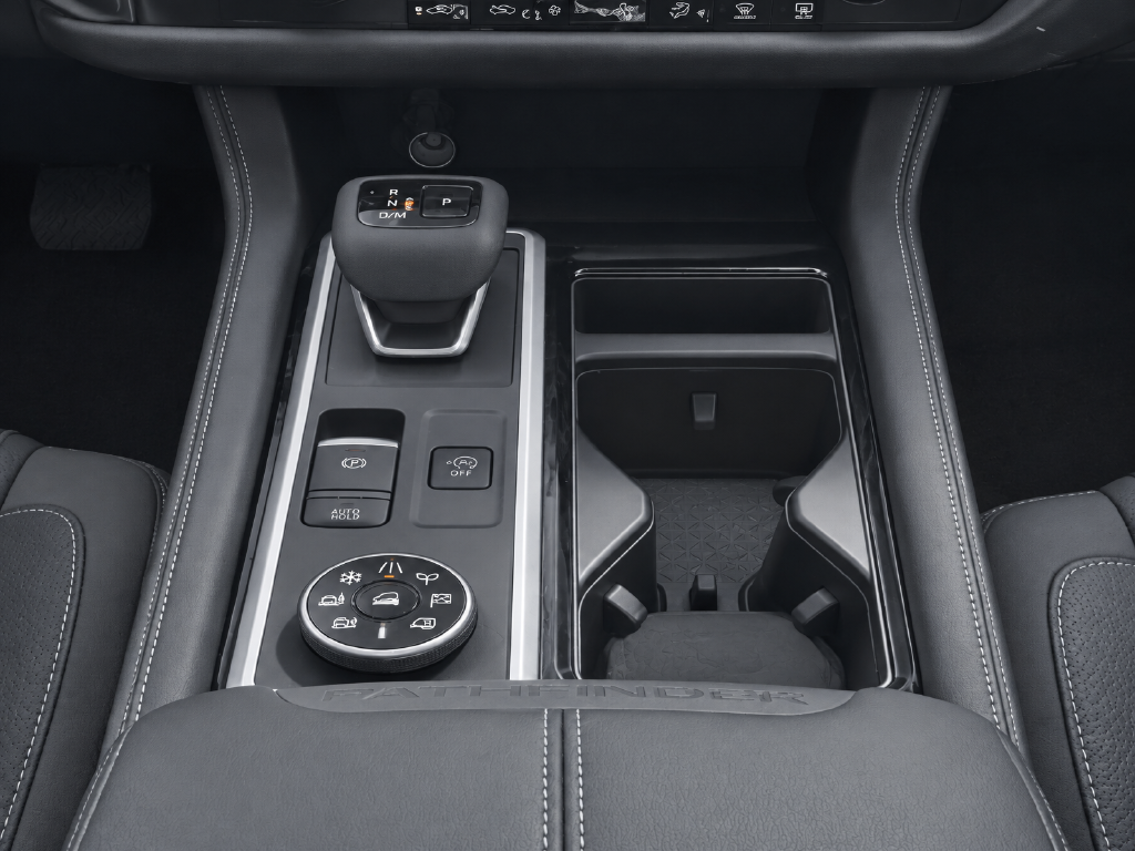2024 Nissan Pathfinder SL 4WD