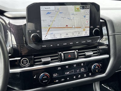 2023 Nissan Pathfinder SL 4WD