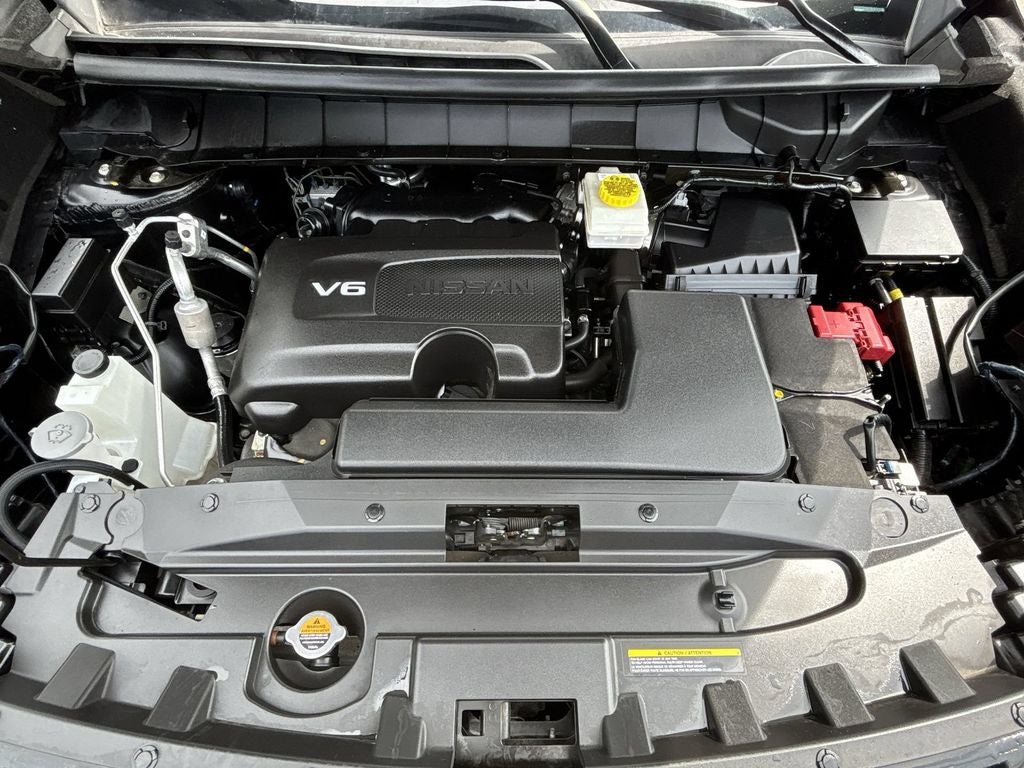 2023 Nissan Pathfinder SL 4WD