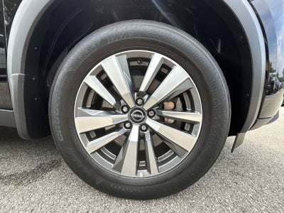 2023 Nissan Pathfinder SL 4WD