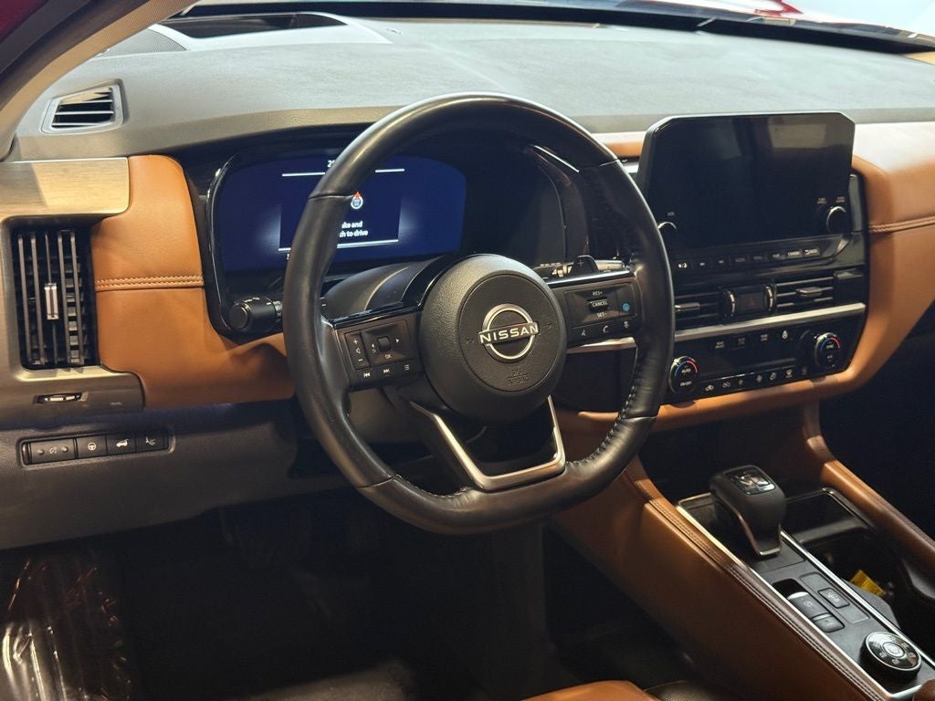 2024 Nissan Pathfinder Platinum