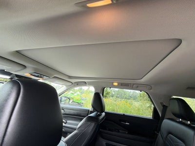 2024 Nissan Pathfinder Platinum 4WD