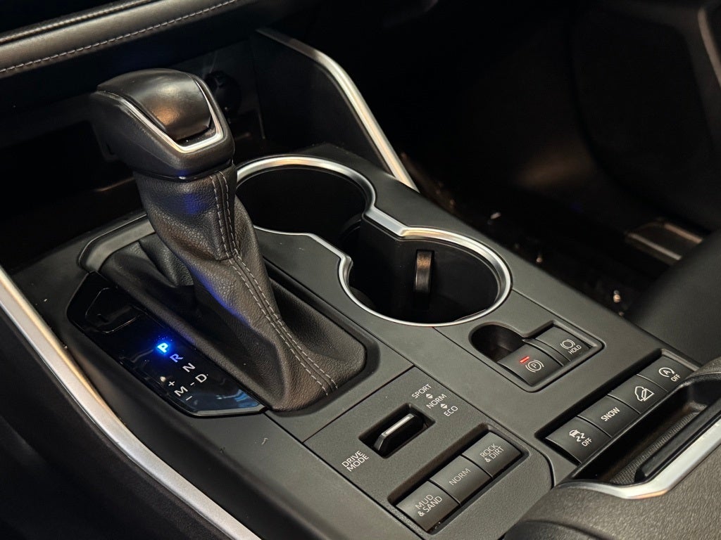 2022 Toyota Highlander XLE AWD