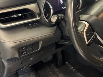 2022 Toyota Highlander XLE AWD