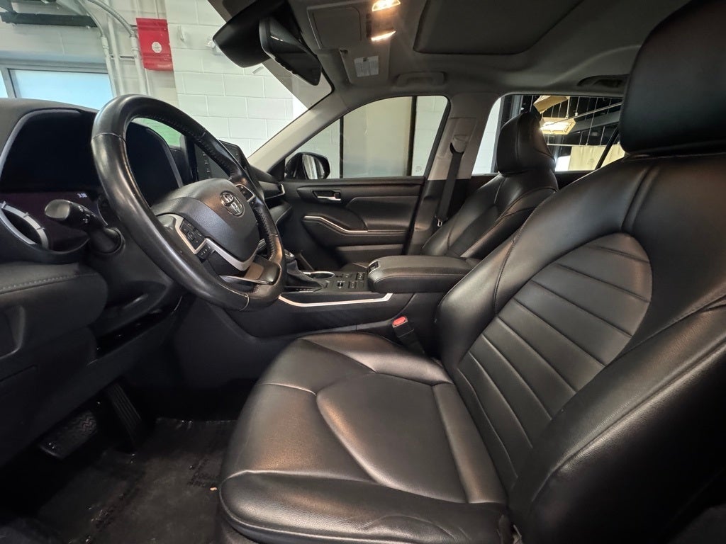2022 Toyota Highlander XLE AWD
