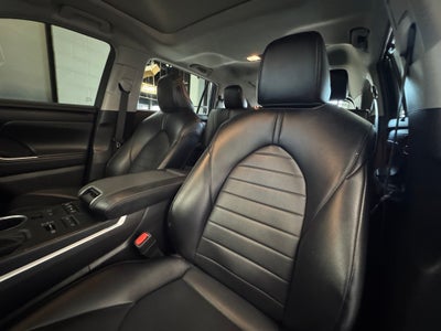 2022 Toyota Highlander XLE AWD