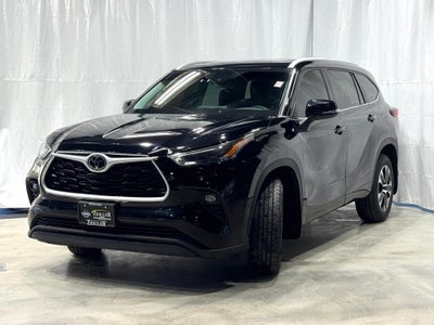 2022 Toyota Highlander XLE AWD