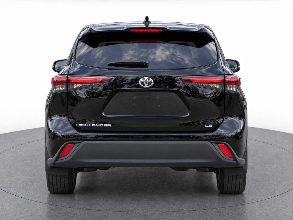 2025 Toyota Highlander LE