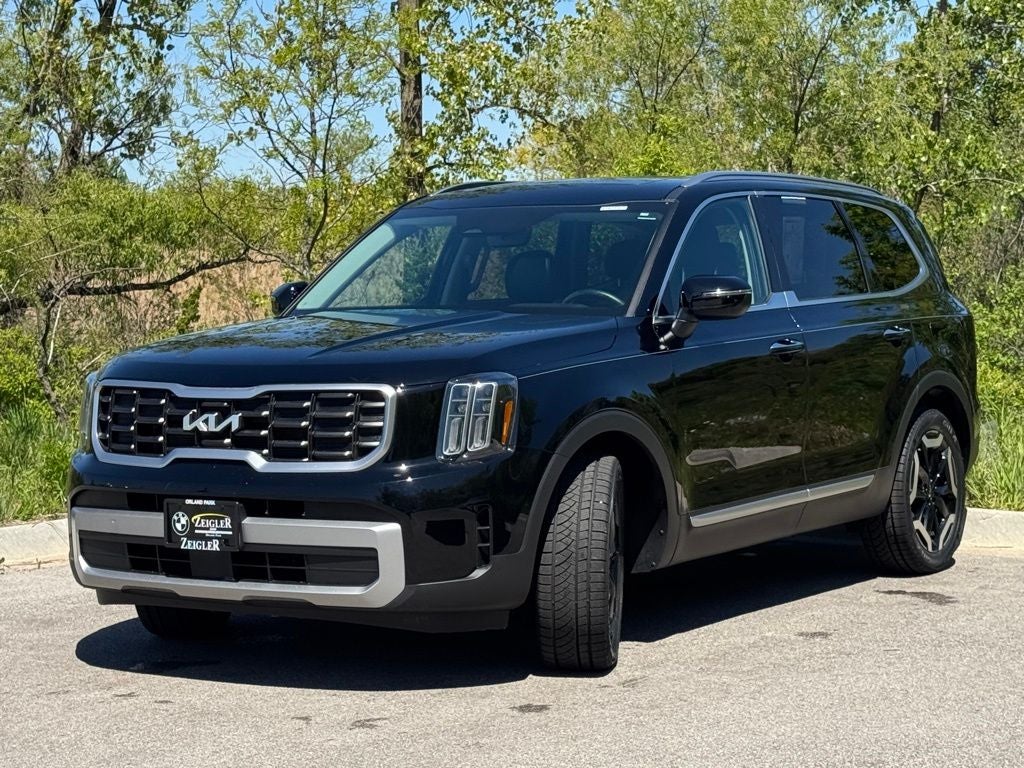 2023 Kia Telluride S