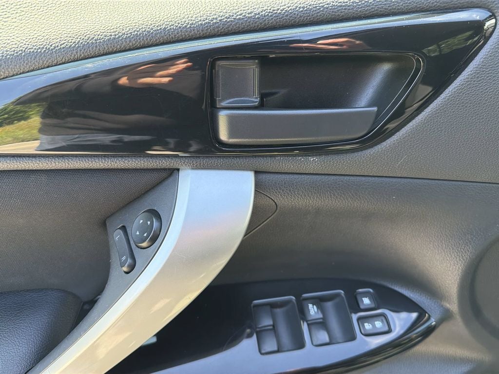 2024 Mitsubishi Eclipse Cross Base