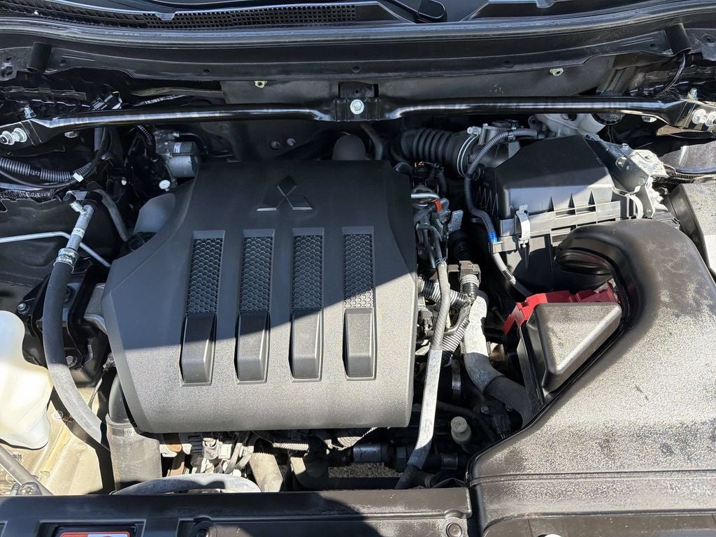 2024 Mitsubishi Eclipse Cross Base