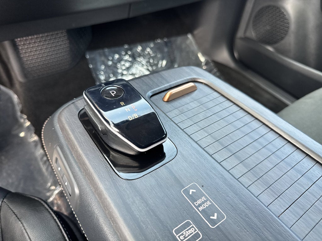 2024 Nissan Ariya ENGAGE