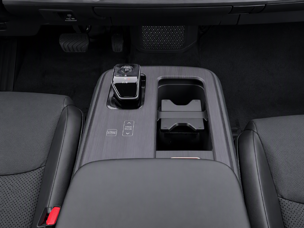 2024 Nissan Ariya ENGAGE