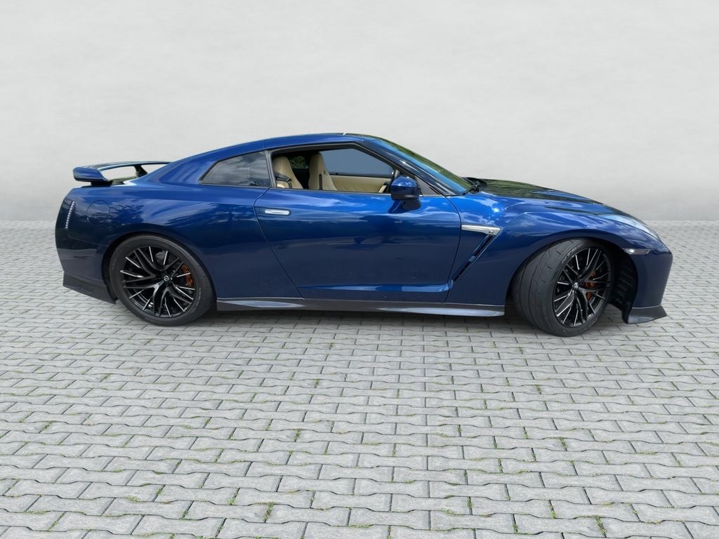 2017 Nissan GT-R Premium