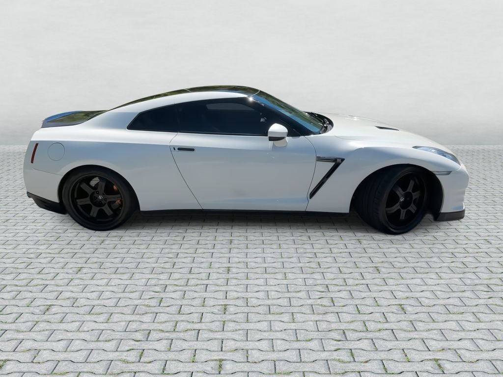 2014 Nissan GT-R Black Edition