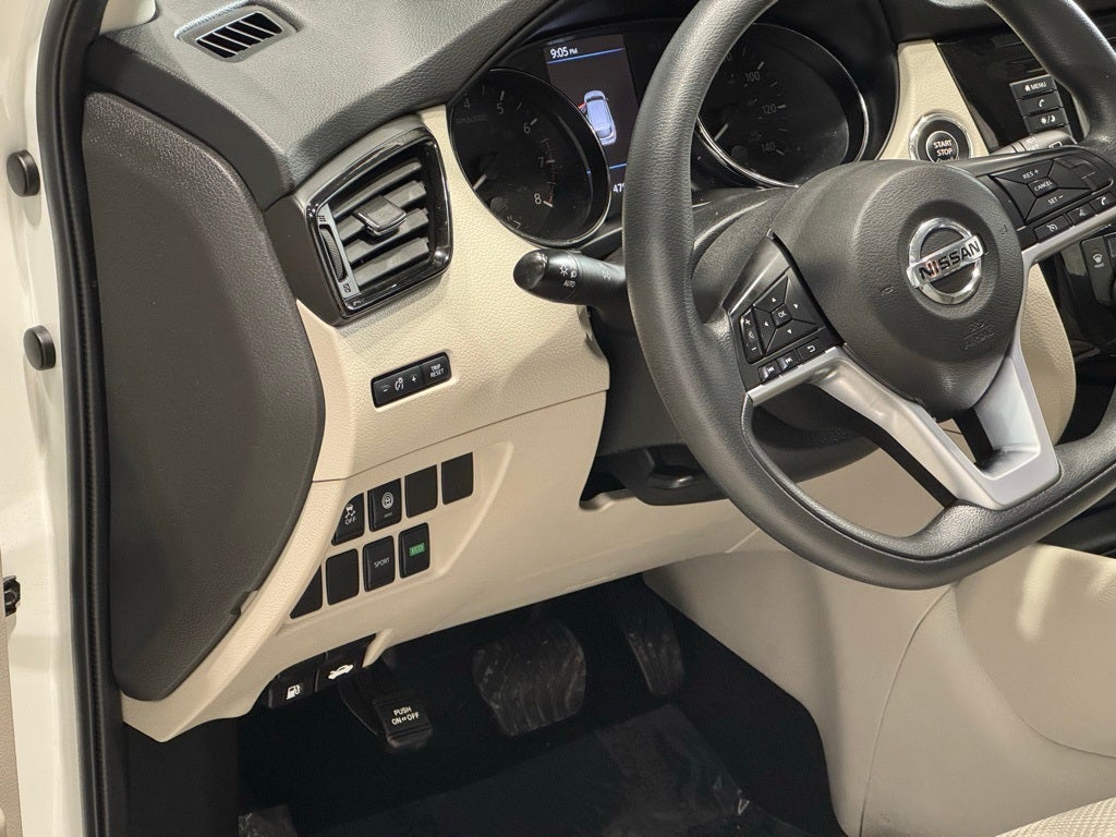 2020 Nissan Rogue Sport SV