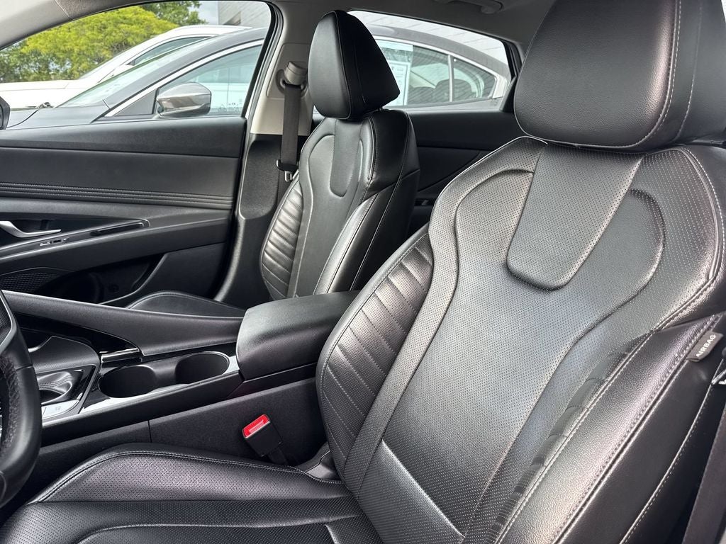 2024 Hyundai Elantra Limited FWD