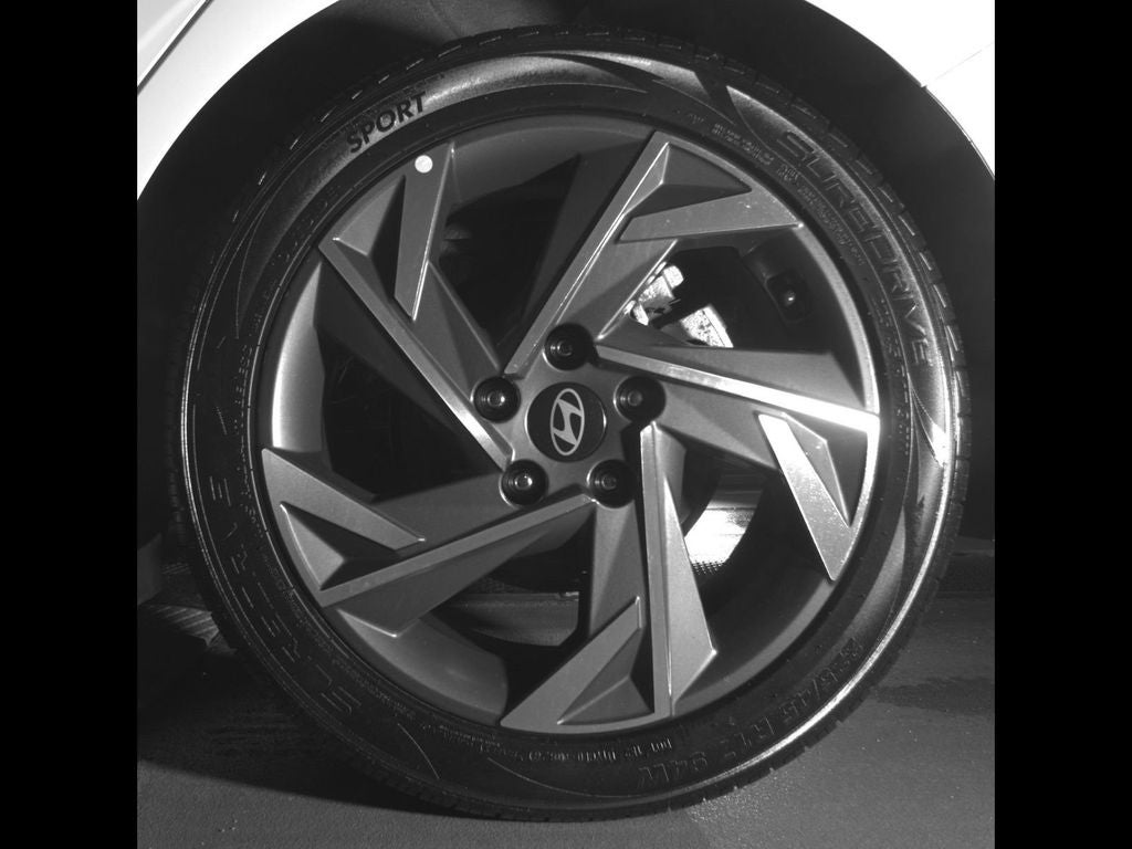 2024 Hyundai Elantra Limited FWD
