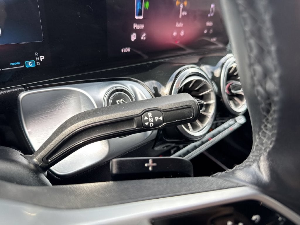 2025 Mercedes-Benz GLB GLB 250 4MATIC®