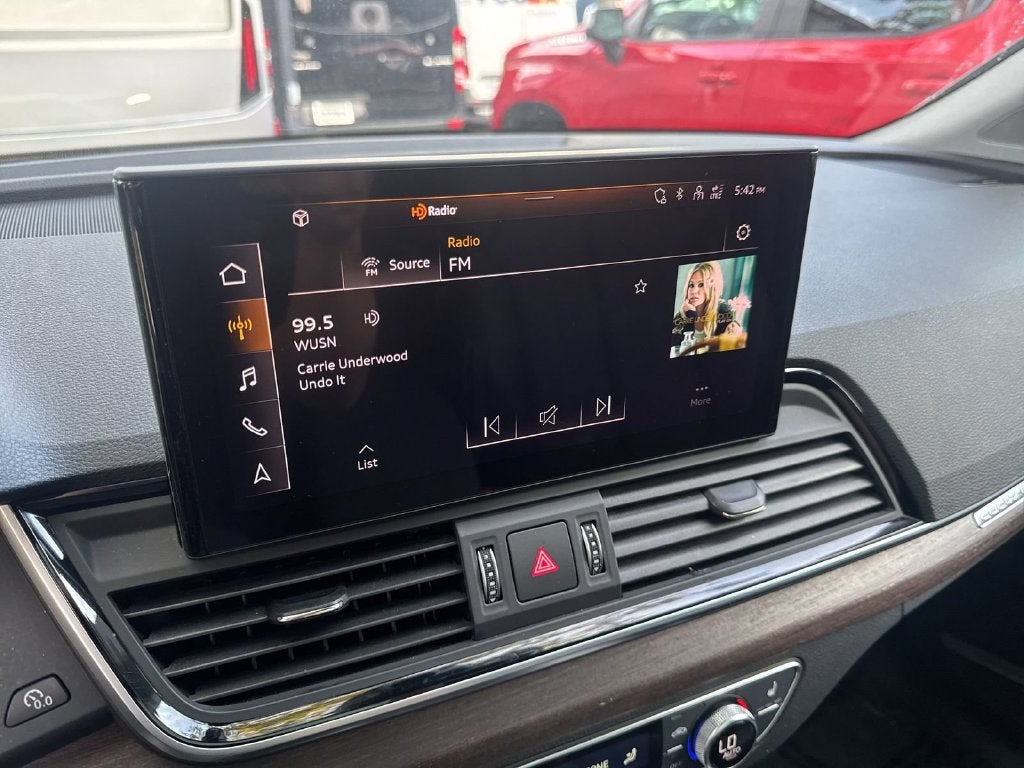 2024 Audi Q5 45 S line Premium quattro
