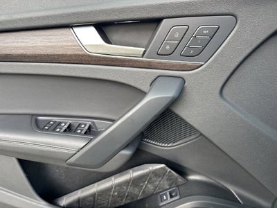 2024 Audi Q5 45 S line Premium quattro