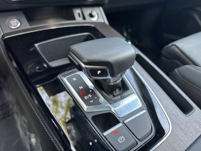 2024 Audi Q5 45 S line Premium quattro