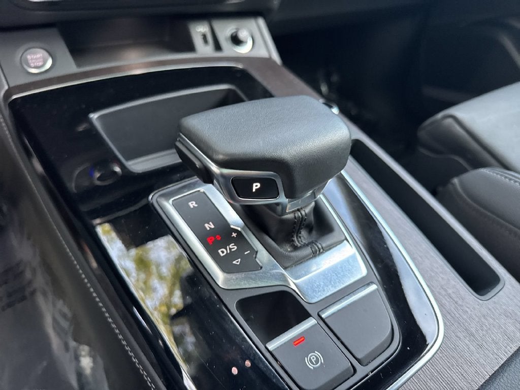 2024 Audi Q5 45 S line Premium quattro