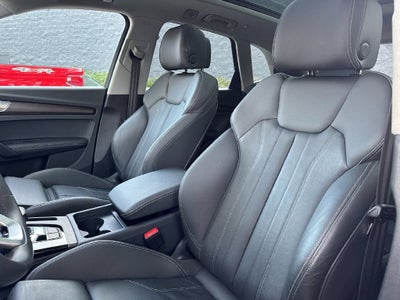 2024 Audi Q5 45 S line Premium quattro