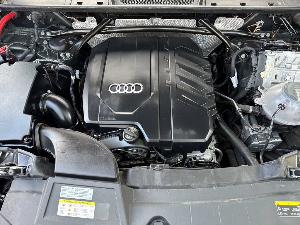 2024 Audi Q5 45 S line Premium quattro