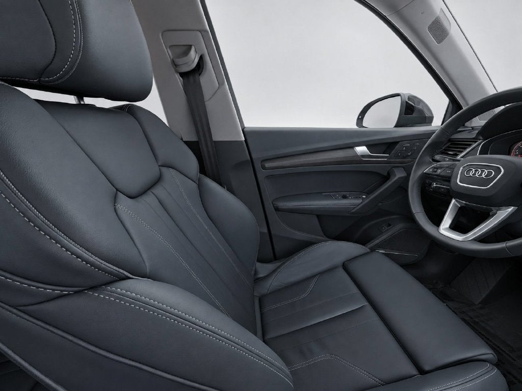 2024 Audi Q5 45 S line Premium quattro