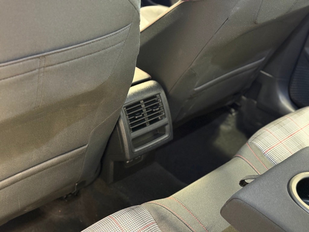 2024 Volkswagen Golf GTI 2.0T S