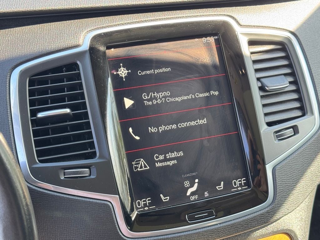 2021 Volvo XC90 T6 Momentum