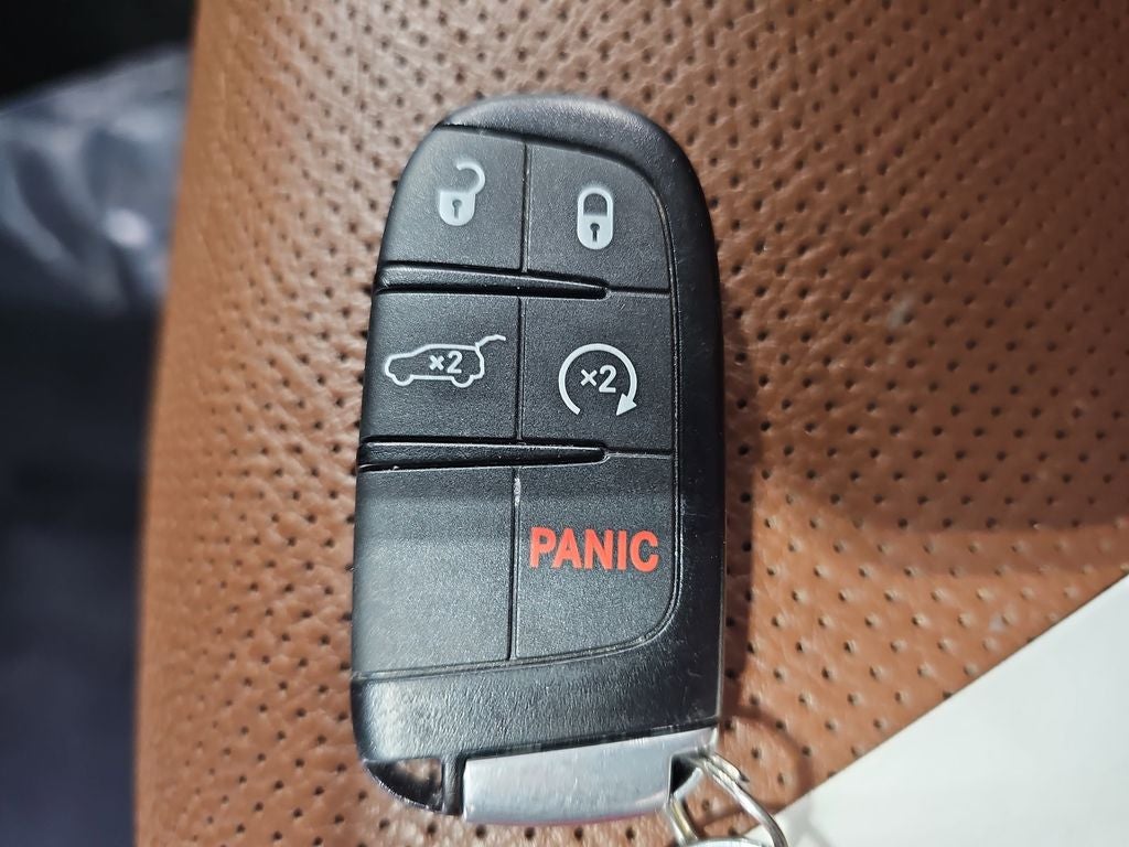 2019 Jeep Grand Cherokee Summit