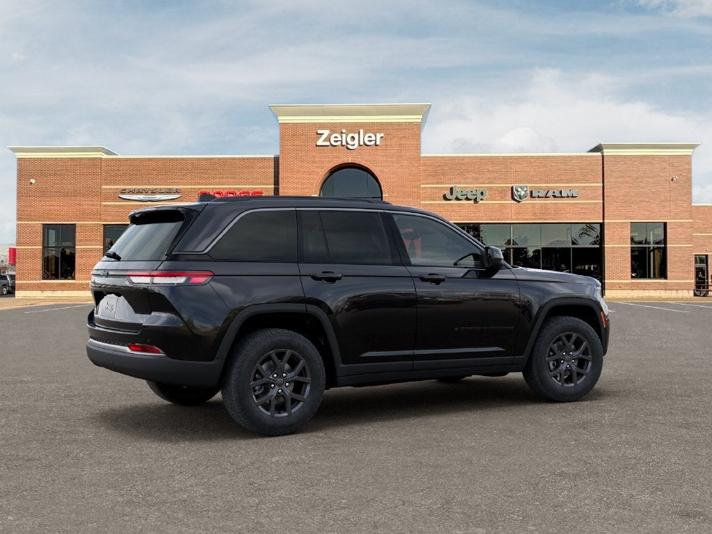 2027 Jeep Grand Cherokee Altitude
