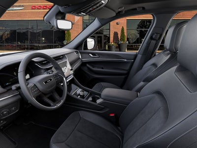 2026 Jeep Grand Cherokee Altitude