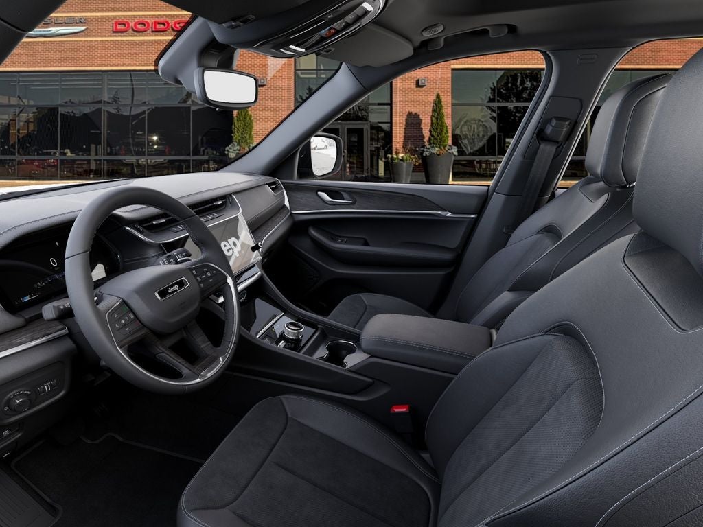 2026 Jeep Grand Cherokee Altitude