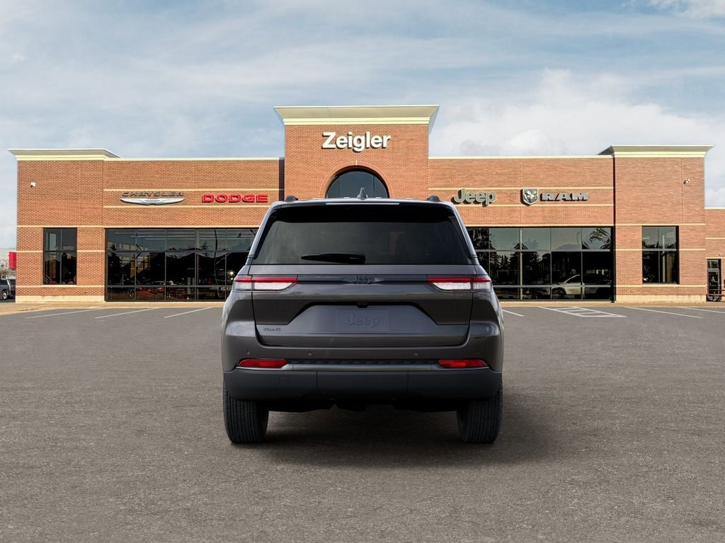 2026 Jeep Grand Cherokee Altitude