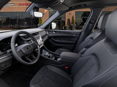 2026 Jeep Grand Cherokee Altitude