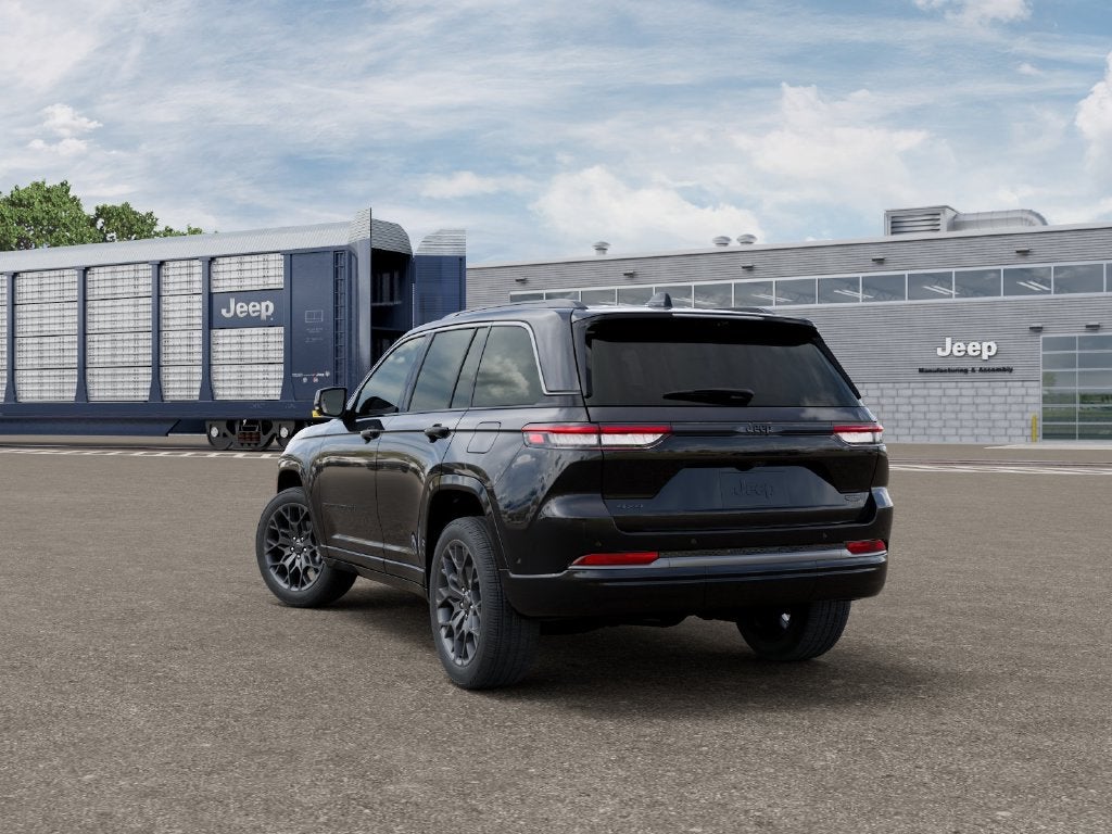 2027 Jeep Grand Cherokee Summit