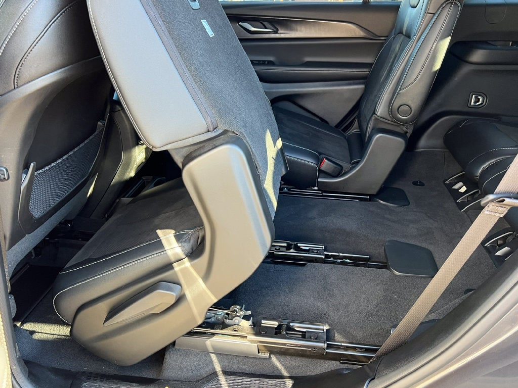 2023 Jeep Grand Cherokee L Altitude X