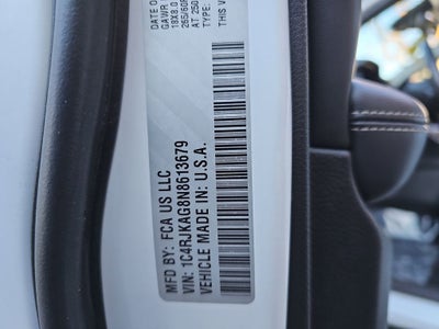 2022 Jeep Grand Cherokee L Laredo