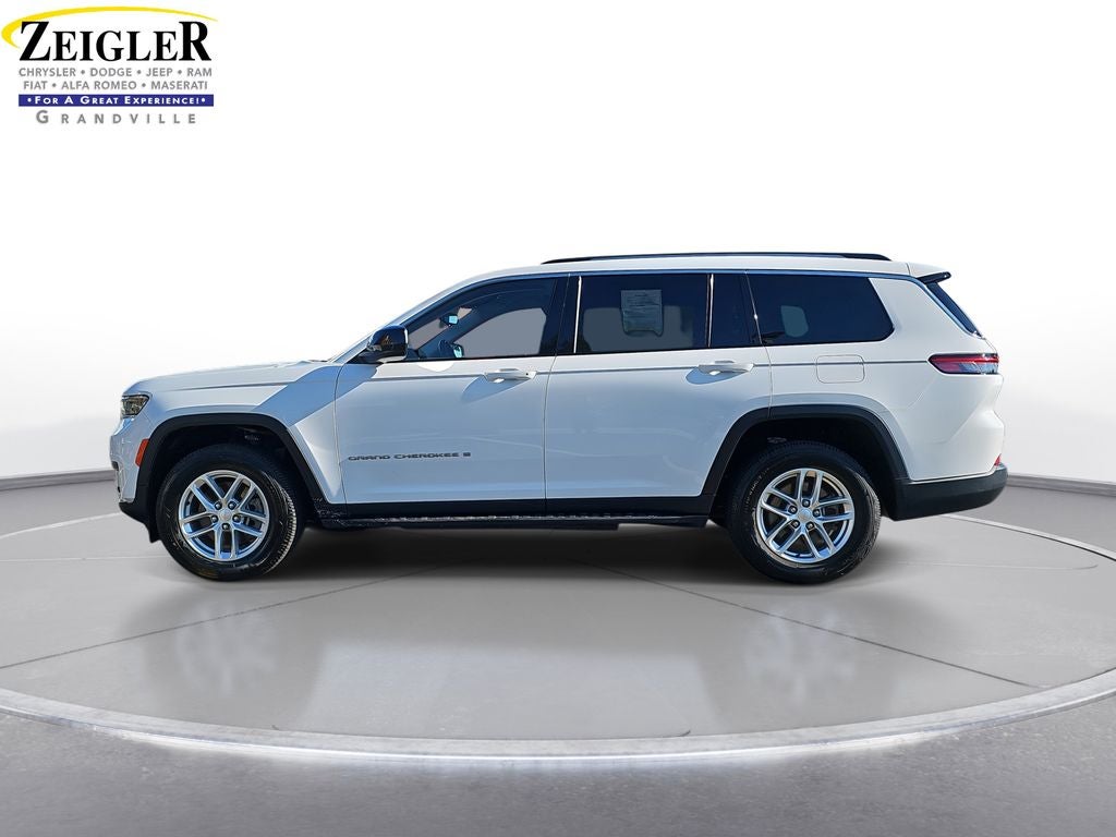 2022 Jeep Grand Cherokee L Laredo