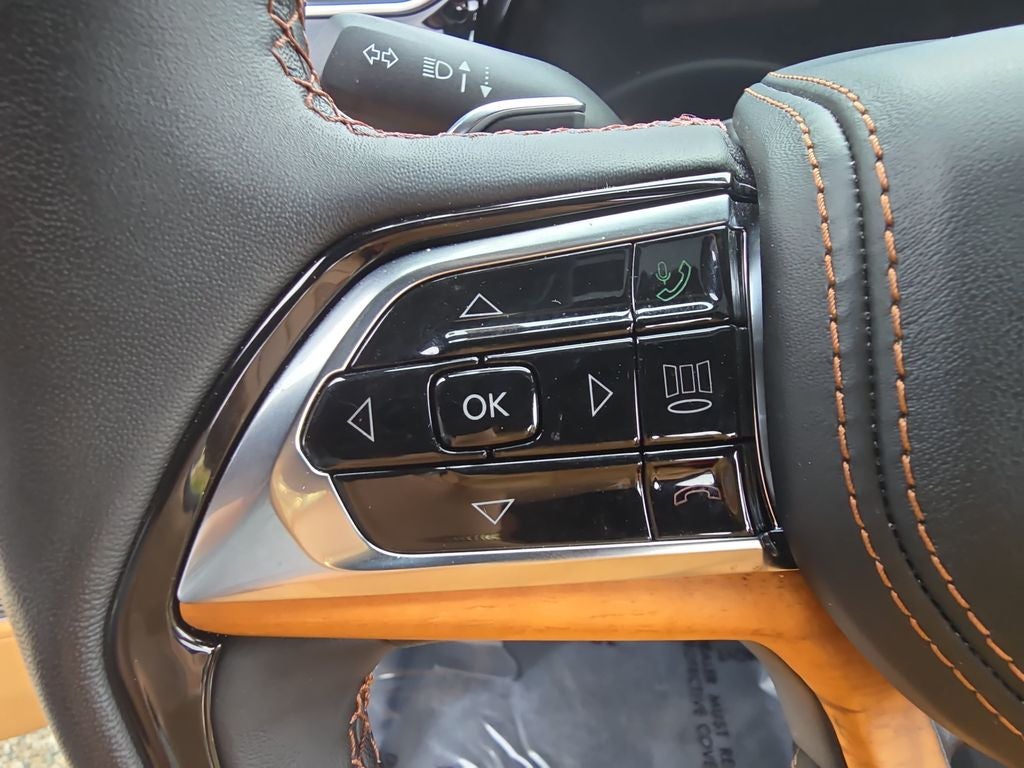 2023 Jeep Grand Cherokee L Summit