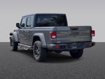 2022 Jeep Gladiator Willys