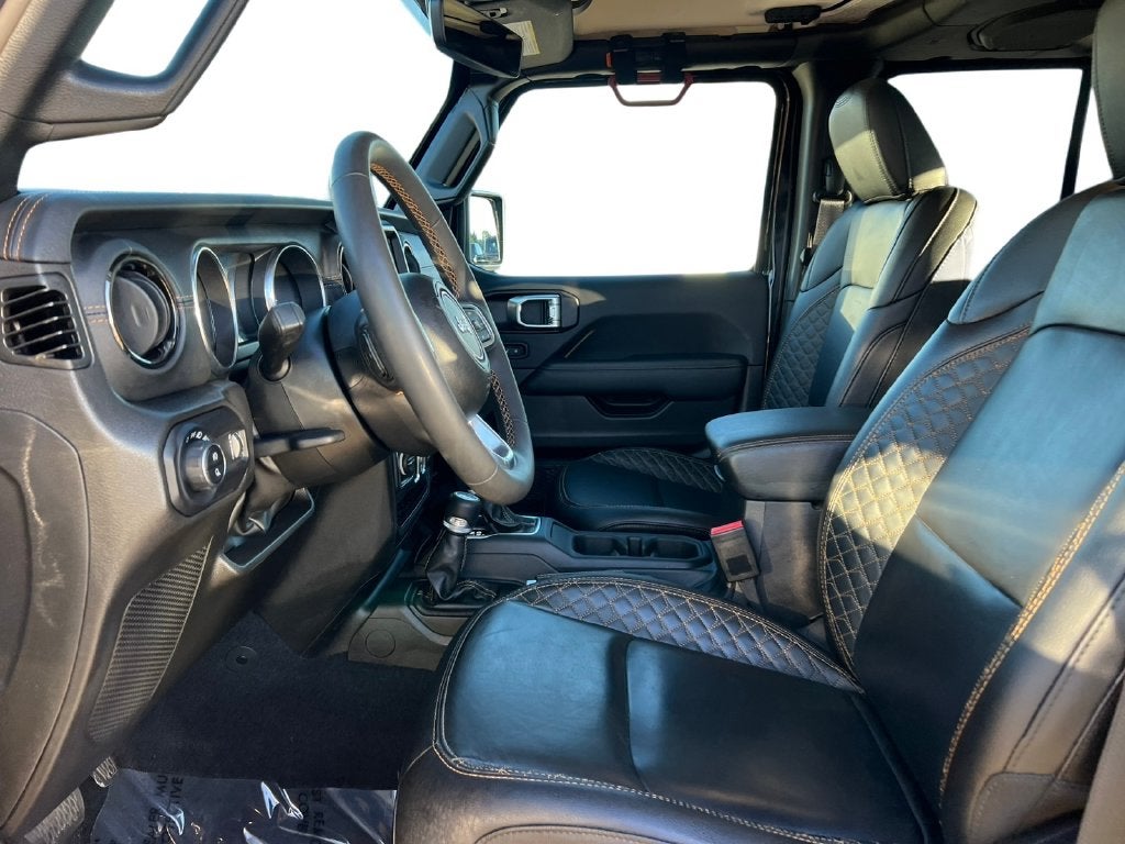 2023 Jeep Gladiator Overland