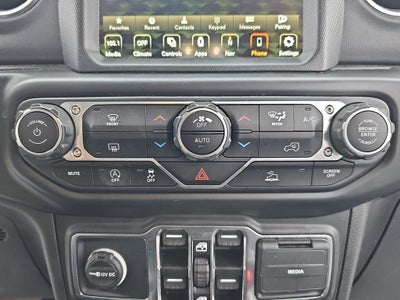 2022 Jeep Gladiator Overland