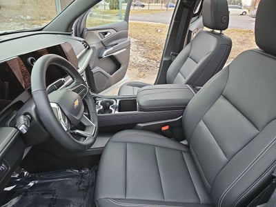 2025 Chevrolet Traverse LT 2LT