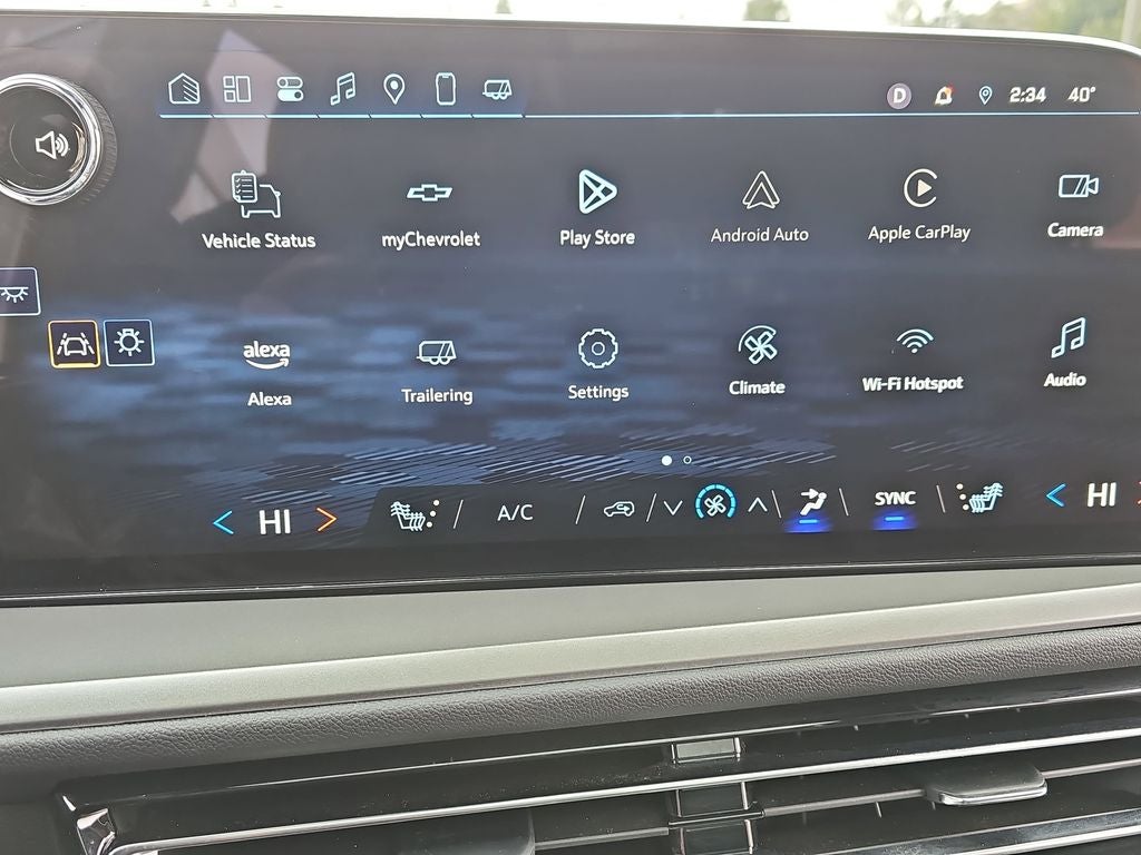 2025 Chevrolet Traverse LT 2LT